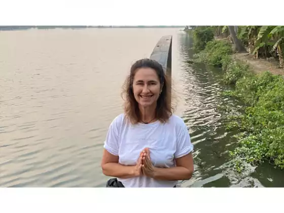 Pengurangan Stres dengan Maya Yoga