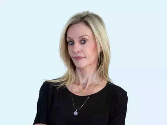 Dr. Lynn Anderson,
Здоровя та оздоровлення
Expert at Spring Into Soul: симпозіум розум-тіло-дух