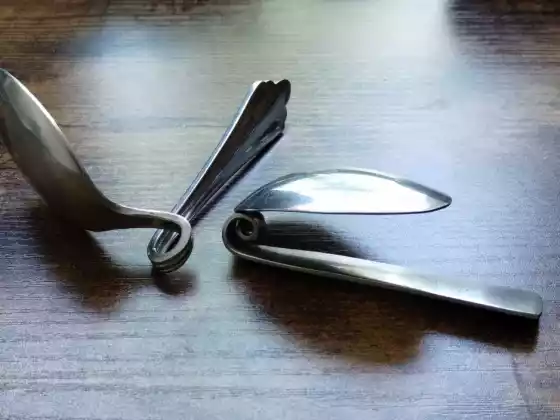 Spoonbending - Hội thảo thực tế về ngự thuật