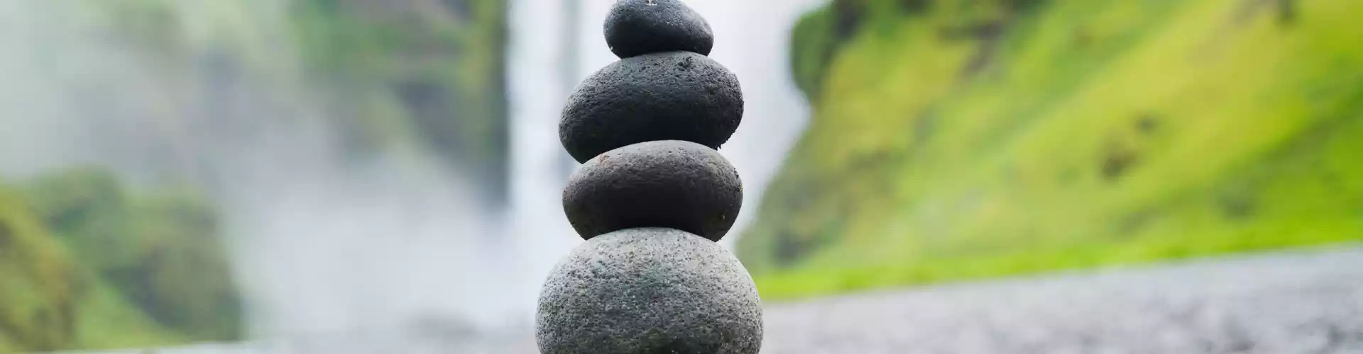 银亚萨流 8/29/22 - Online Class by Helaine Sheias
