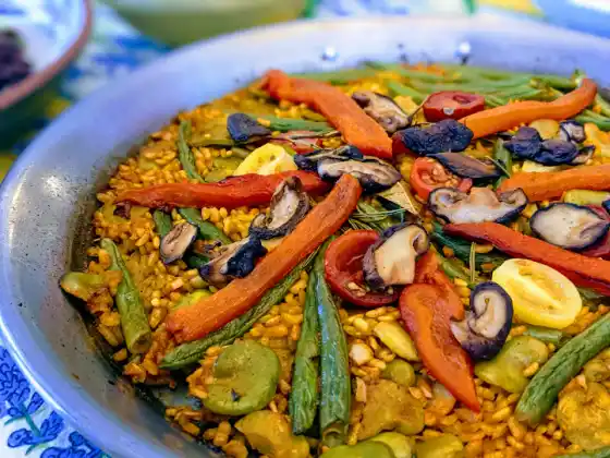 Chuyến đi thực vật đến Provence - Paella và nhiều hơn nữa! Nội dung mới năm 2025