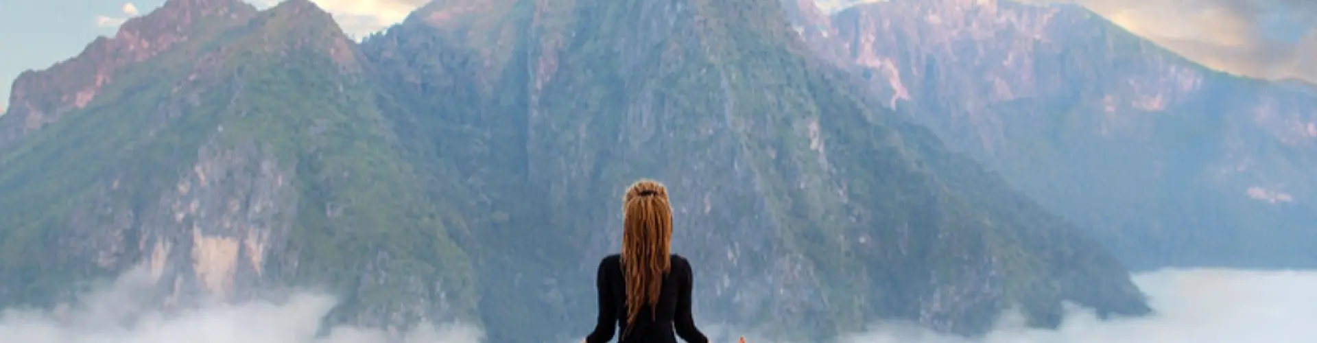 Perjalanan Batin melalui 5 Hari Meditasi - Online Class by Cassaundra Paolini